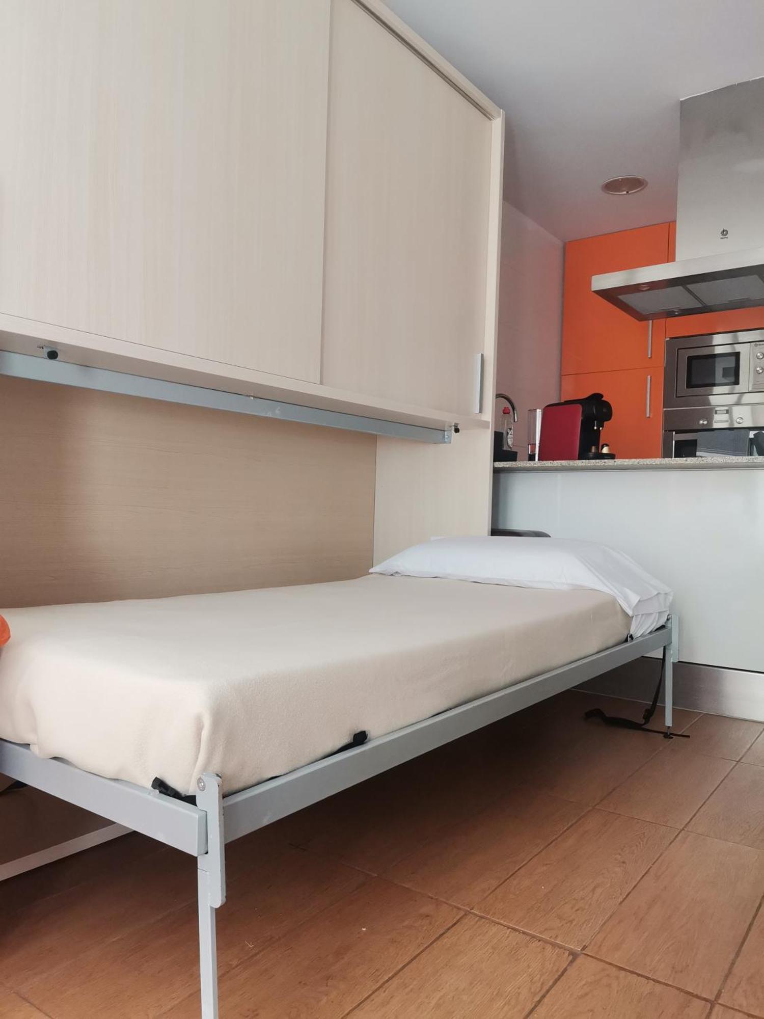 Apartamento Centrico En Calella Eksteriør billede